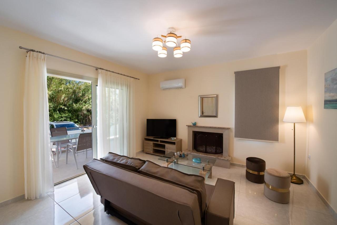 Bounatsa Studios & Apartments Nydri  Luaran gambar