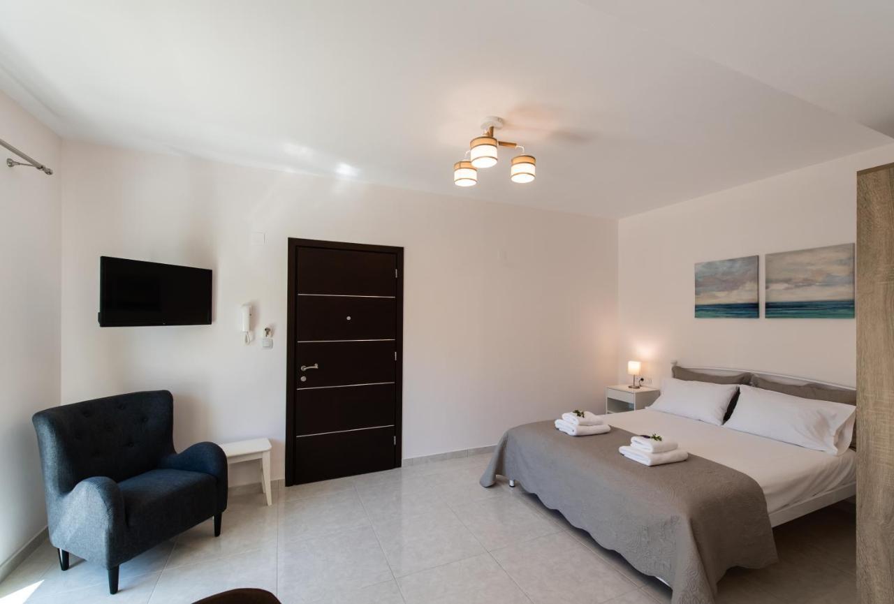 Bounatsa Studios & Apartments Nydri  Luaran gambar