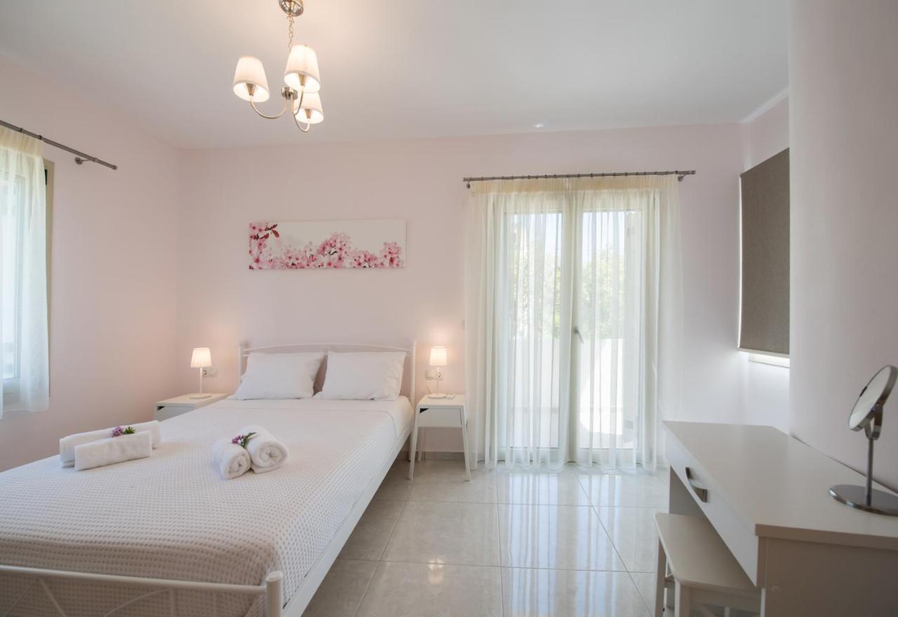 Bounatsa Studios & Apartments Nydri  Luaran gambar